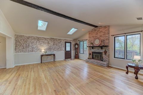 Tiny photo for 10540 S Sun Valley Court, Palos Hills, IL 60465 (MLS # 12504158)