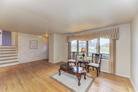 Tiny photo for 10540 S Sun Valley Court, Palos Hills, IL 60465 (MLS # 12504158)