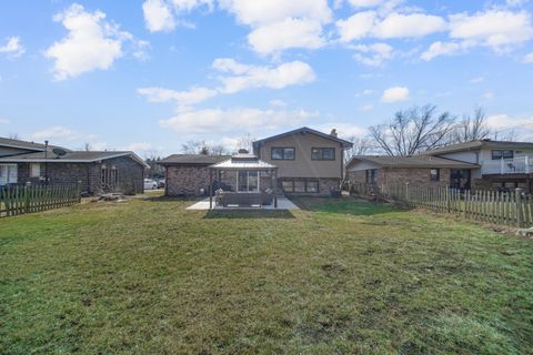 Tiny photo for 1124 Jamie Lane, Homewood, IL 60430 (MLS # 12571542)