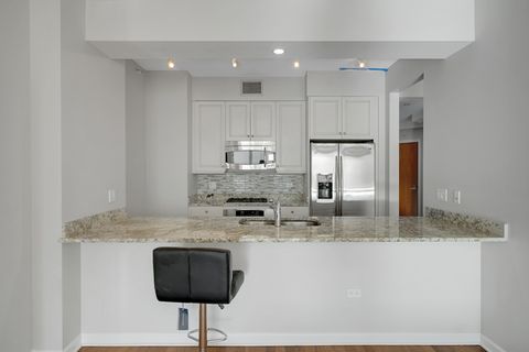 Tiny photo for 1201 S Prairie Avenue #2404, Chicago, IL 60605 (MLS # 12504693)