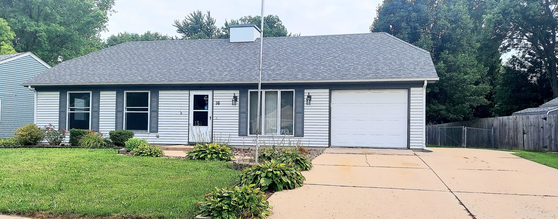16 BROCKWAY Drive