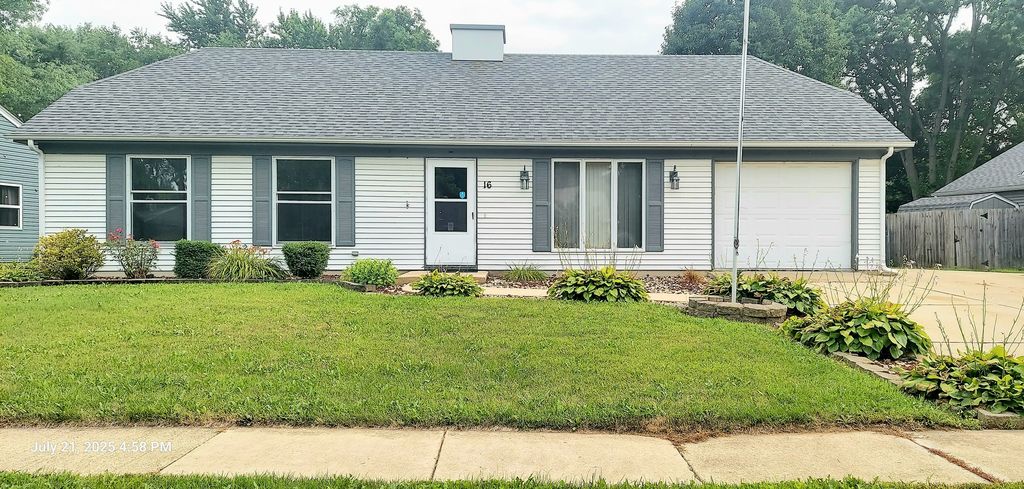 Photo for 16 BROCKWAY Drive, Oswego, IL 60543 (MLS # 12426271)