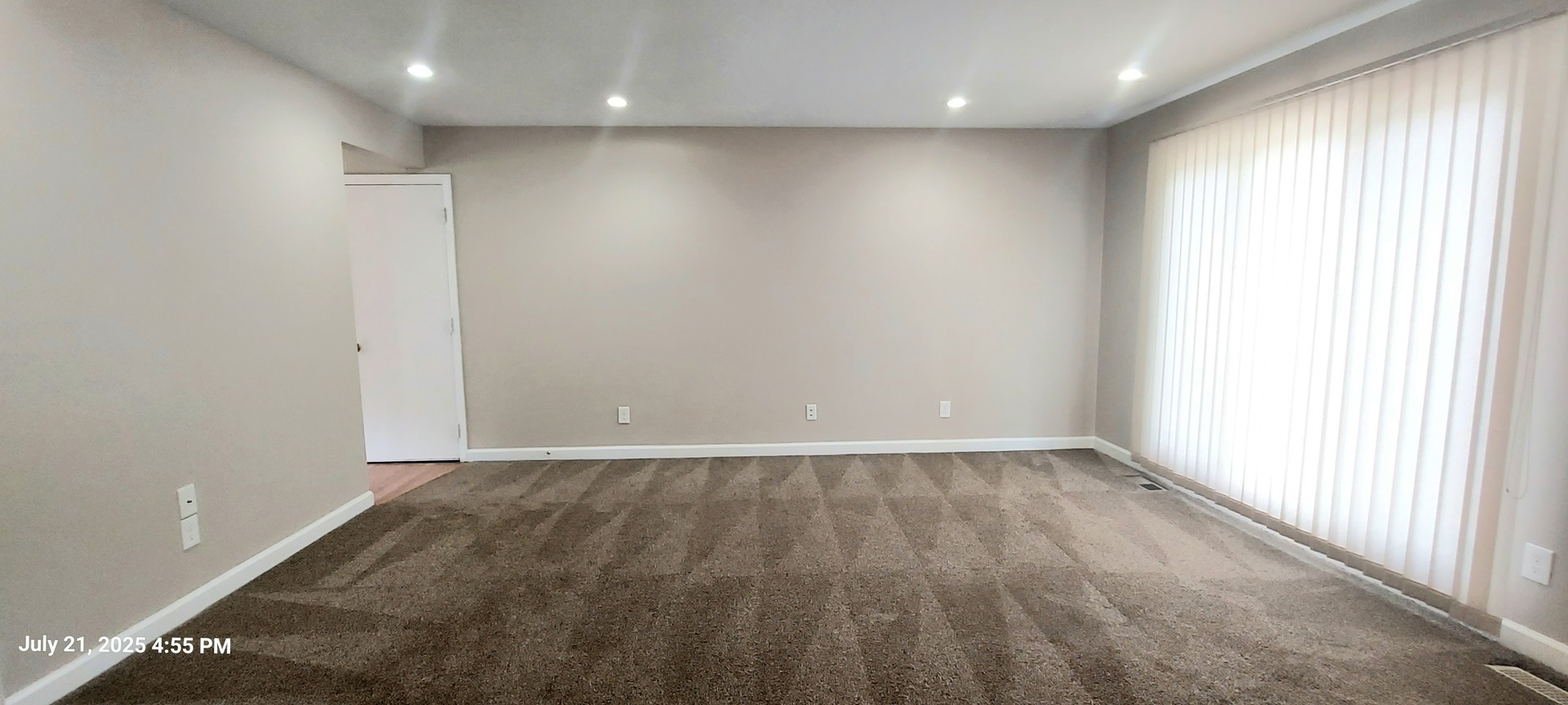 16 BROCKWAY Drive
