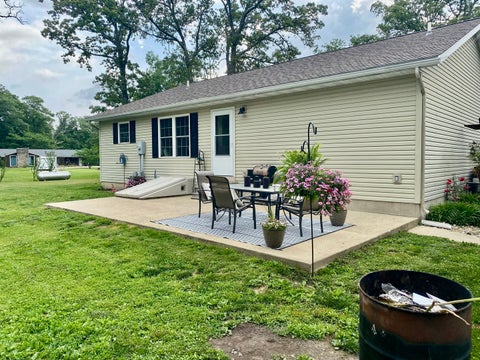 Tiny photo for 7645 Noltings Road, Centralia, IL 62801 (MLS # 12651245)