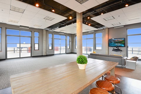 Tiny photo for 900 N KINGSBURY Street #1105, Chicago, IL 60610 (MLS # 12625254)