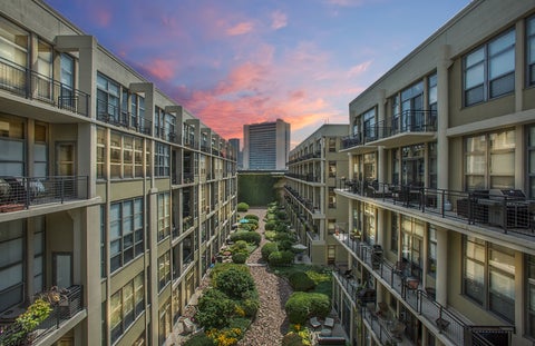Tiny photo for 900 N KINGSBURY Street #1105, Chicago, IL 60610 (MLS # 12625254)