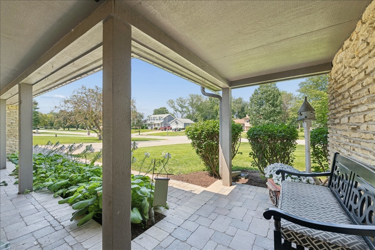 25053 W Pauline Drive