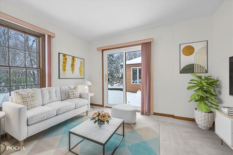 Tiny photo for 1105 Johnson Drive, Naperville, IL 60540 (MLS # 12531372)