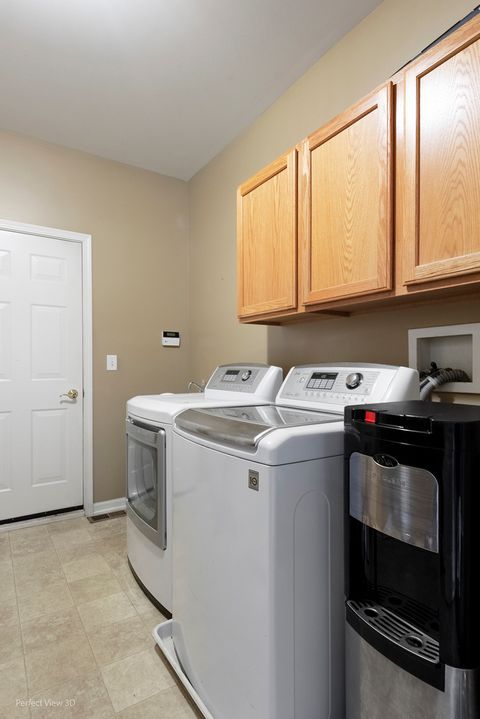 Tiny photo for 380 Merion Drive, Cary, IL 60013 (MLS # 12434814)