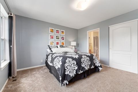 Tiny photo for 380 Merion Drive, Cary, IL 60013 (MLS # 12434814)