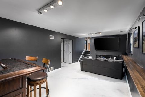 Tiny photo for 207 Diana Street, Shorewood, IL 60404 (MLS # 12590926)