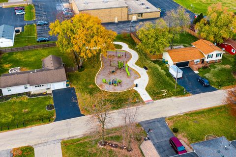 Tiny photo for 207 Diana Street, Shorewood, IL 60404 (MLS # 12590926)