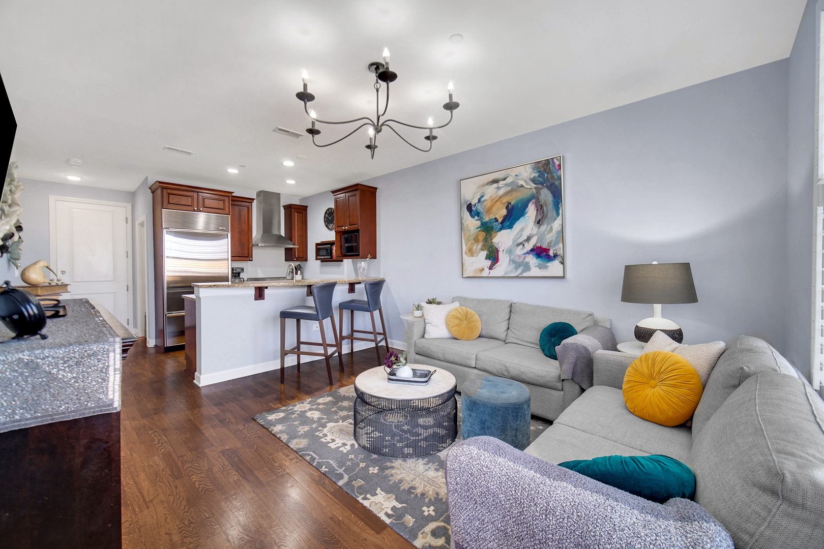 50 N Plum Grove Road 502E