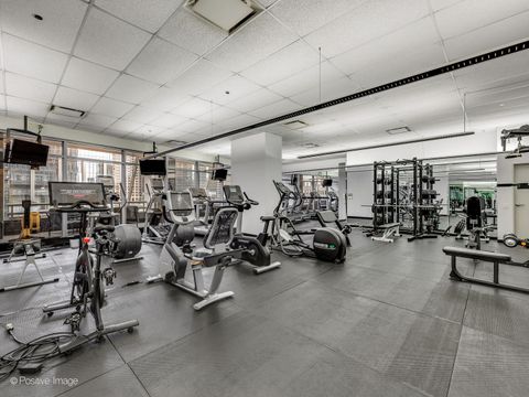 Tiny photo for 333 N Canal Street #3404, Chicago, IL 60606 (MLS # 12587838)