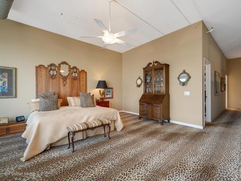 Tiny photo for 333 N Canal Street #3404, Chicago, IL 60606 (MLS # 12587838)