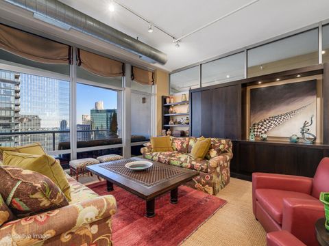 Tiny photo for 333 N Canal Street #3404, Chicago, IL 60606 (MLS # 12587838)