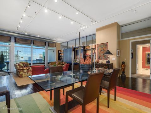 Tiny photo for 333 N Canal Street #3404, Chicago, IL 60606 (MLS # 12587838)