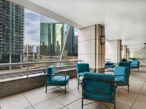 Tiny photo for 333 N Canal Street #3404, Chicago, IL 60606 (MLS # 12587838)