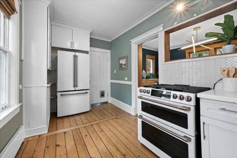 Tiny photo for 1315 Leonard Place, Evanston, IL 60201 (MLS # 12729474)