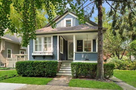 Photo of 1315 Leonard Place, Evanston, IL 60201 (MLS # 12729474)