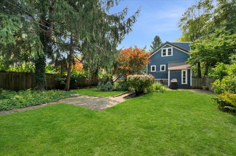 Tiny photo for 1315 Leonard Place, Evanston, IL 60201 (MLS # 12729474)