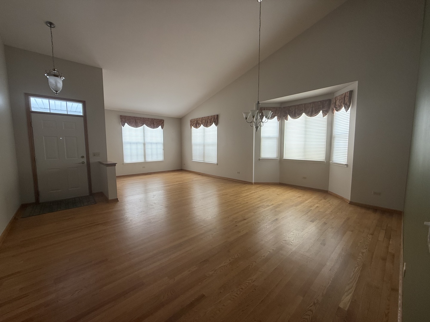 1471 W Grand Haven Road