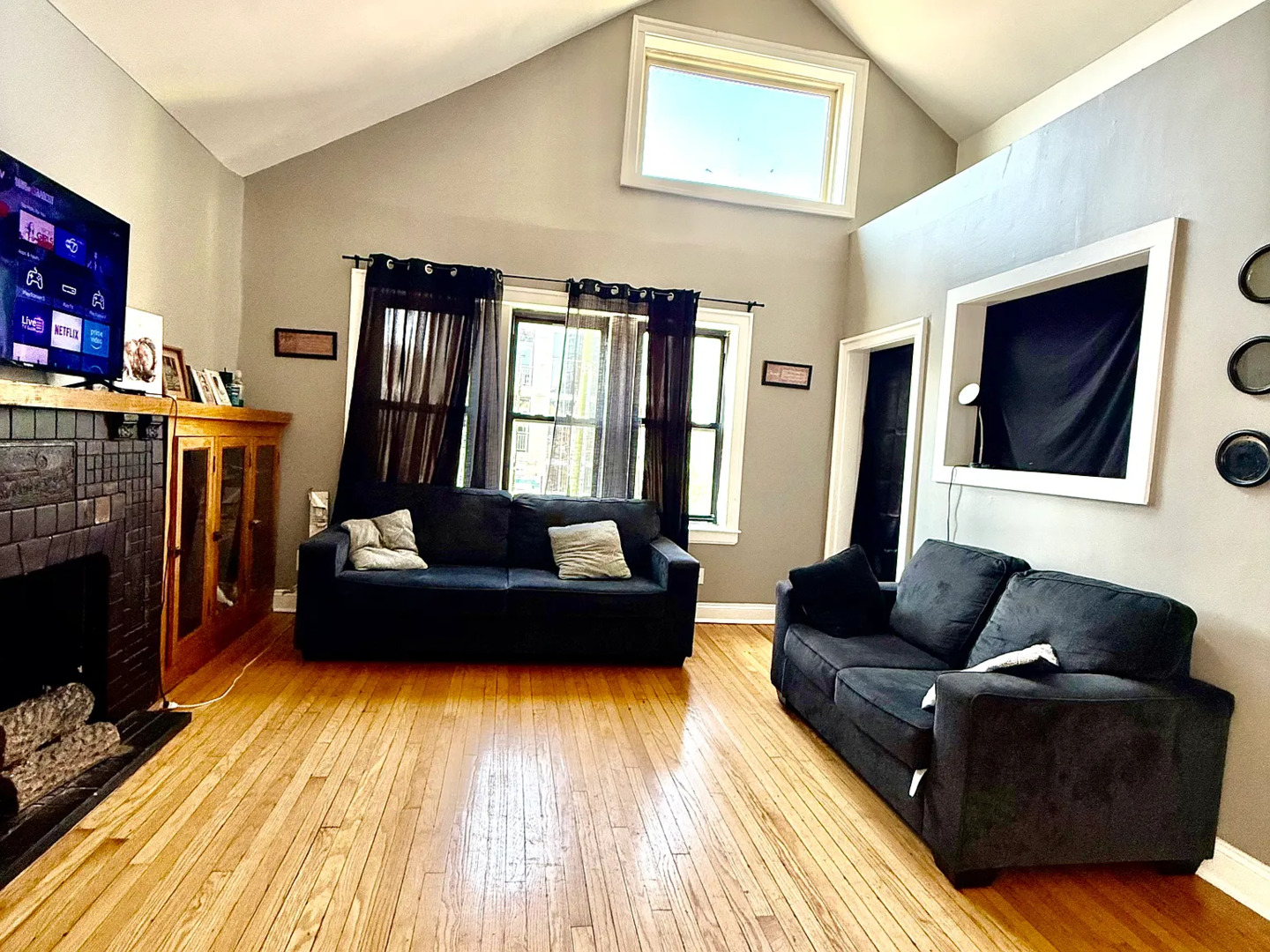 831 N Ashland Avenue 2