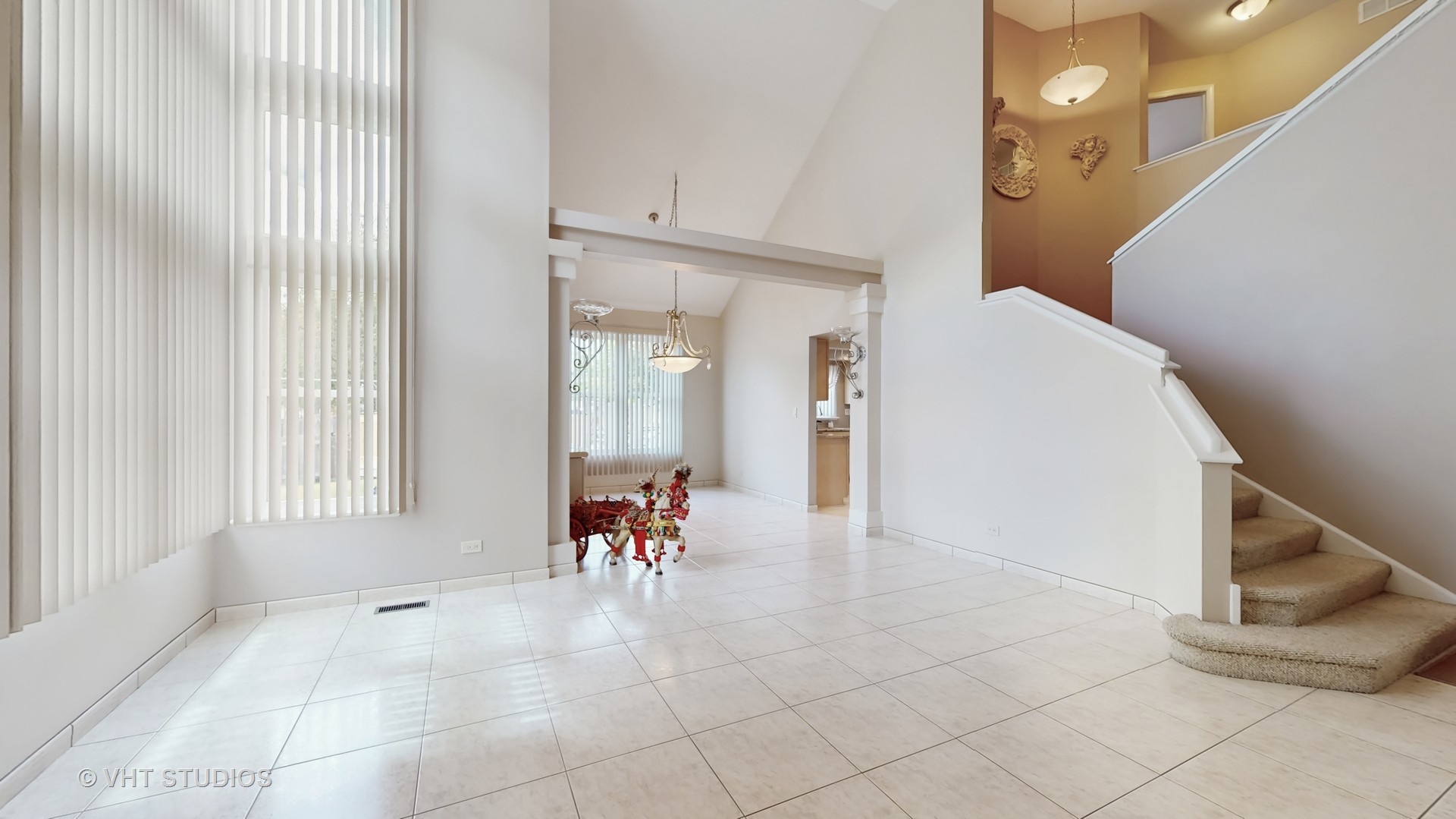 1332 Beacon Lane