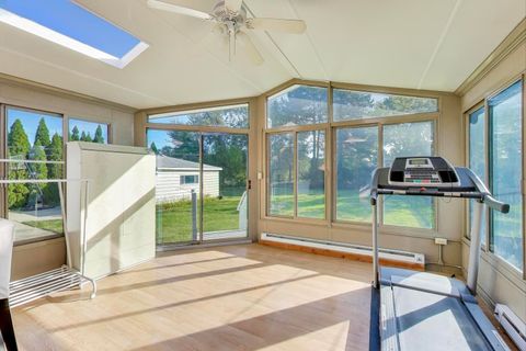 Tiny photo for 901 S Can Dota Avenue, Mount Prospect, IL 60056 (MLS # 12489315)