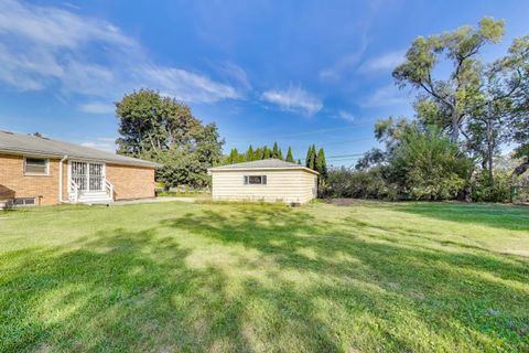 Tiny photo for 901 S Can Dota Avenue, Mount Prospect, IL 60056 (MLS # 12489315)