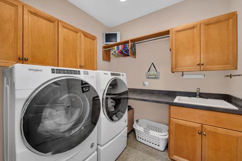 Tiny photo for 3711 Timber Creek Lane, Naperville, IL 60565 (MLS # 12643508)