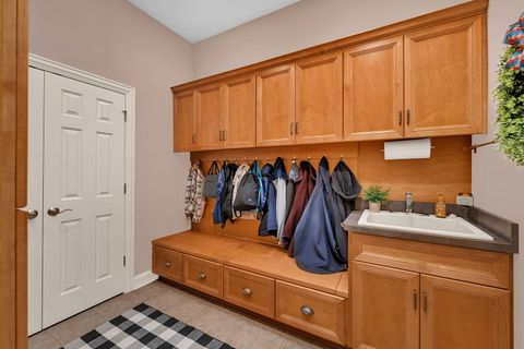 Tiny photo for 3711 Timber Creek Lane, Naperville, IL 60565 (MLS # 12643508)