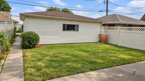 Tiny photo for 7226 W 60th Place, Summit, IL 60501 (MLS # 12698195)