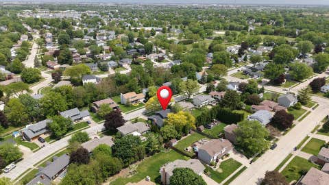 Tiny photo for 1705 Prairie Vista Circle, Bettendorf, IA 52722 (MLS # 12647824)