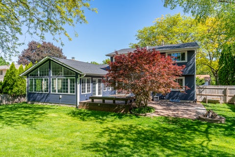 Tiny photo for 1705 Prairie Vista Circle, Bettendorf, IA 52722 (MLS # 12647824)