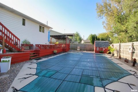 Tiny photo for 3043 17TH Street Court, East Moline, IL 61244 (MLS # QC4267893)