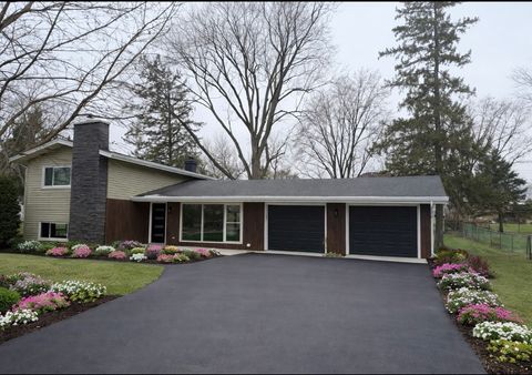 Tiny photo for 126 Rosedale Court, Bloomingdale, IL 60108 (MLS # 12543072)