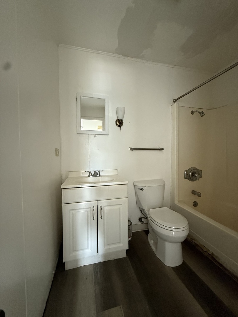 1627 Woodbine Drive 2