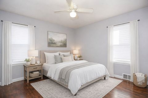 Tiny photo for 9111 S Kingston Avenue, Chicago, IL 60617 (MLS # 12515712)