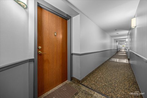 Tiny photo for 75 Kristin Circle #310, Schaumburg, IL 60195 (MLS # 12483023)
