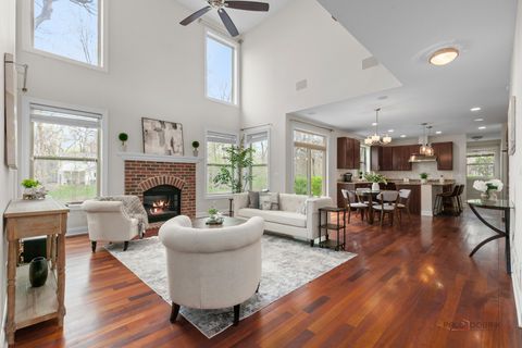 Tiny photo for 3 Thornfields Lane, Lincolnshire, IL 60069 (MLS # 12624091)