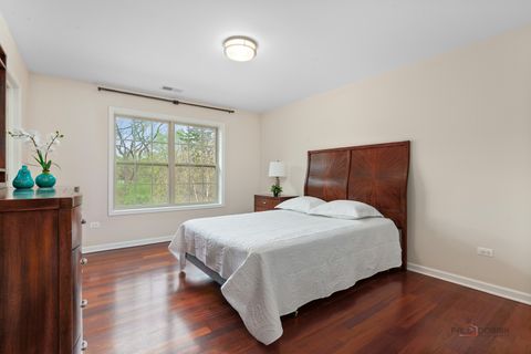 Tiny photo for 3 Thornfields Lane, Lincolnshire, IL 60069 (MLS # 12624091)