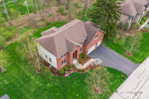 Tiny photo for 3 Thornfields Lane, Lincolnshire, IL 60069 (MLS # 12624091)