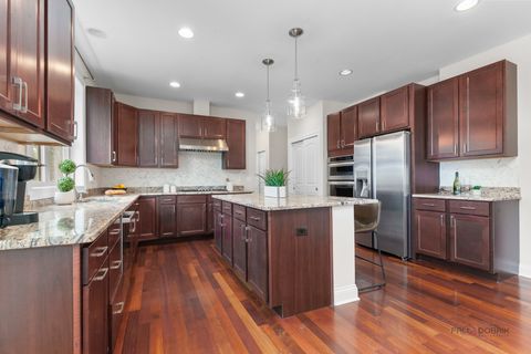 Tiny photo for 3 Thornfields Lane, Lincolnshire, IL 60069 (MLS # 12624091)