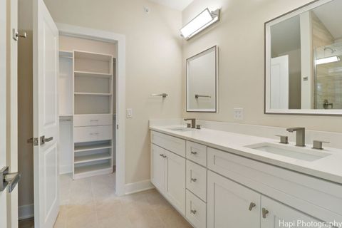 Tiny photo for 319 S Glendale Avenue #204, Barrington, IL 60010 (MLS # 12504921)
