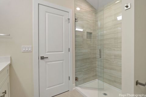 Tiny photo for 319 S Glendale Avenue #204, Barrington, IL 60010 (MLS # 12504921)