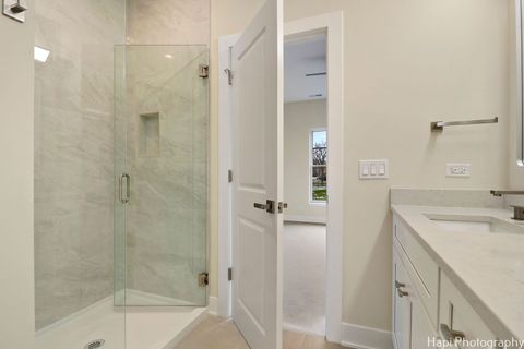 Tiny photo for 319 S Glendale Avenue #204, Barrington, IL 60010 (MLS # 12504921)