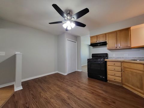 Tiny photo for 18705 W Ash Drive, Gurnee, IL 60031 (MLS # 12492567)