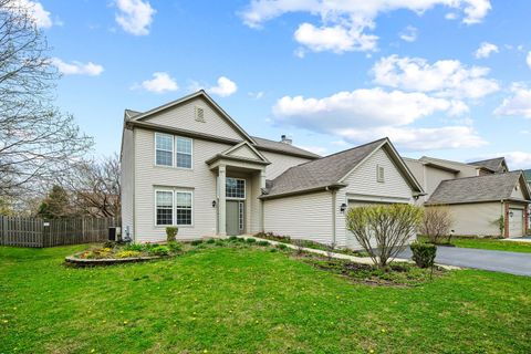 Photo of 9 Lilac Court, Bolingbrook, IL 60490 (MLS # 12620639)
