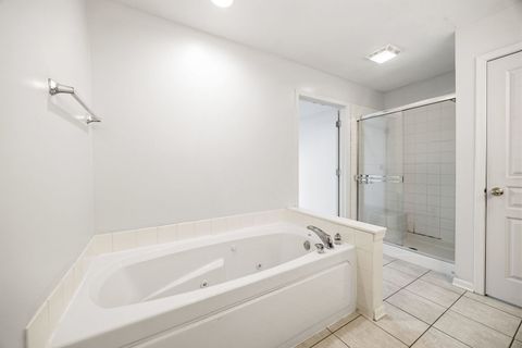 Tiny photo for 9 Lilac Court, Bolingbrook, IL 60490 (MLS # 12620639)